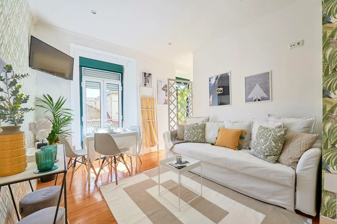 Lisbon Boutique Graca Apartment